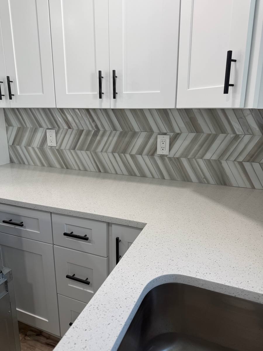 Sink & chevron backsplash