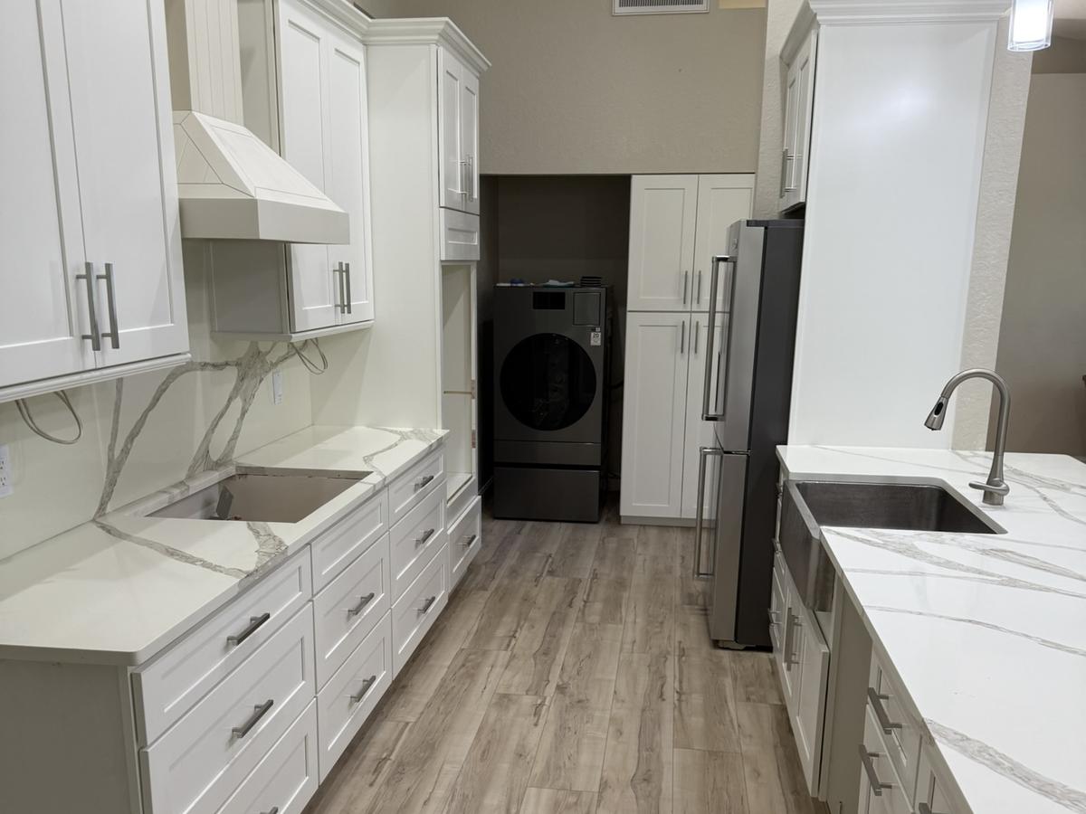 White shaker cabinets