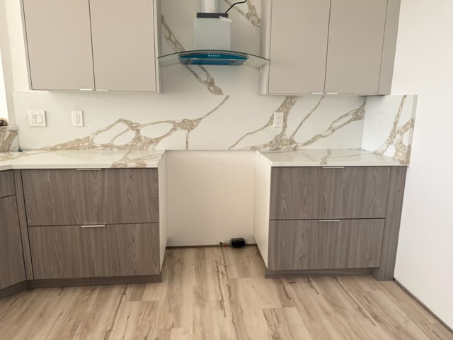 Calacatta quartz waterfall island